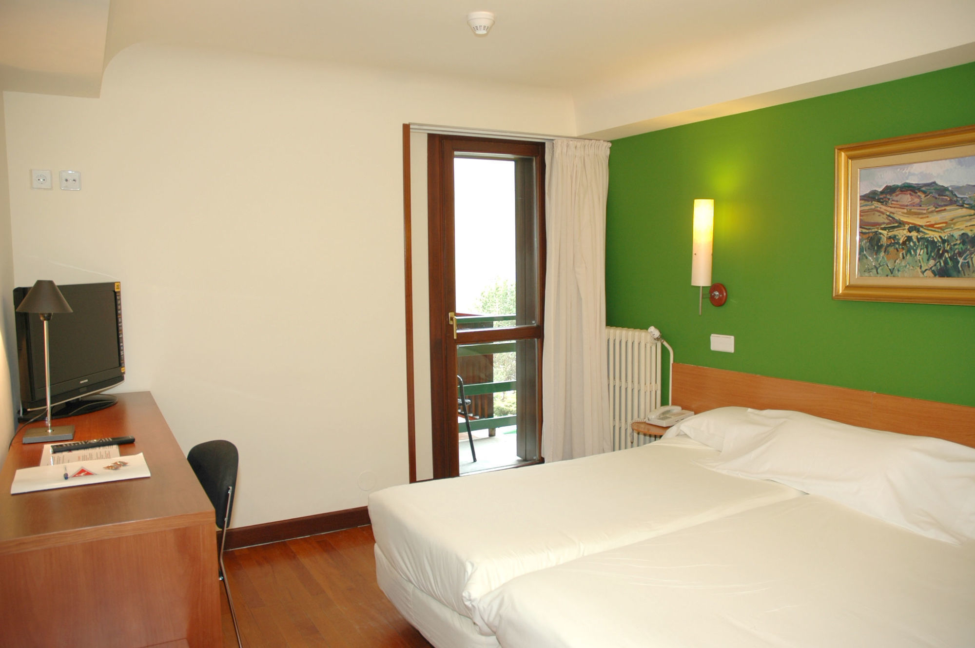 Snoe Hotel Candanchu Exterior photo
